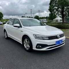Volkswagen Lamando 230TSI DCT Stylish Edition - photo 2