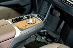 BMW iX Facelift xDrive40 - ფოტო 20