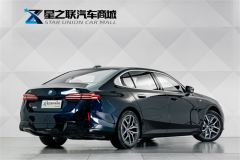BMW i5 eDrive 35L M Sport Package - фото 6