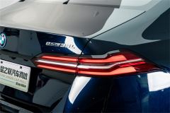 BMW i5 eDrive 35L M Sport Package - фото 8
