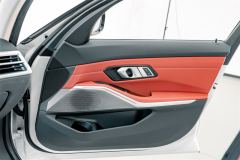 BMW 3 Series 325Li M Sport Package - ფოტო 13