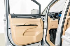 Buick GL8 Plug-in Hybrid Luxing 1.5T 142km Exclusive Edition - ფოტო 16