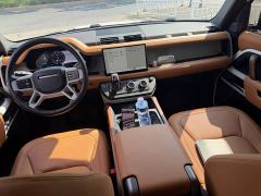 Land Rover Defender 110 3.0T P400 Dark Edition - фото 6