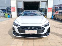 Audi A5L 2.0T Sport Plus - photo 2