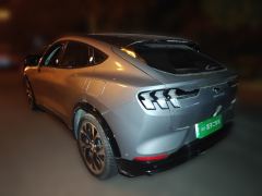 Ford Mustang Mach-E 619km Long RangeLuxury Edition - фото 4