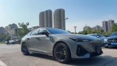 Changan UNI-V 1.5T Premium Version - photo 1