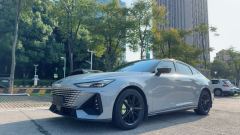 Changan UNI-V 1.5T Premium Version - photo 3