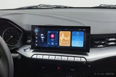 MG5 180DVVT Manual Elegance Edition - фото 16