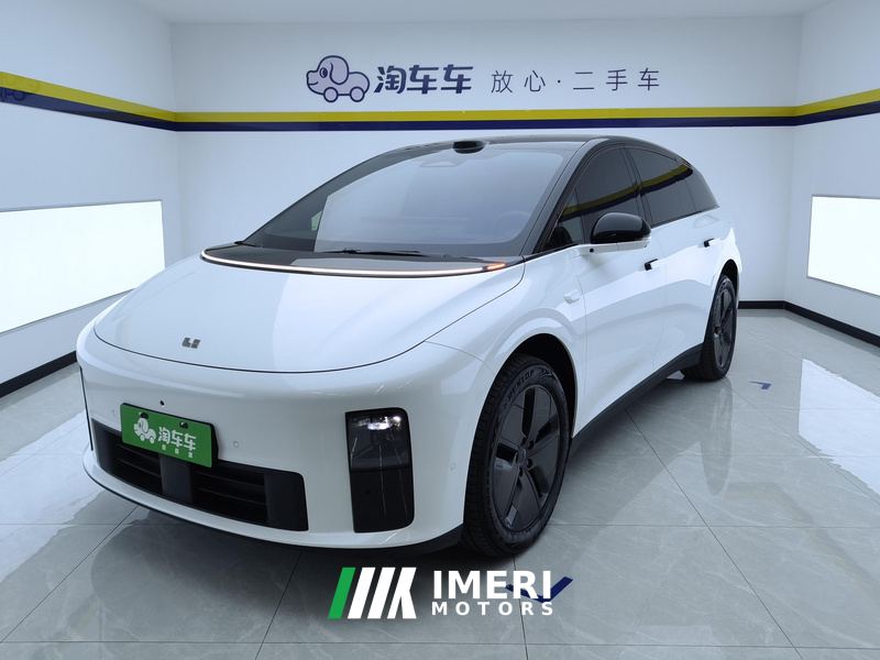 Li Auto i6 RWD Edition - ავტომობილი ჩინეთიდან
