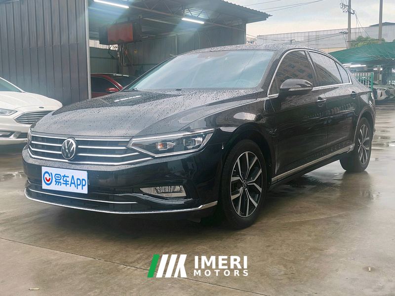 Volkswagen Magotan 330TSI 30 Version - ავტომობილი ჩინეთიდან