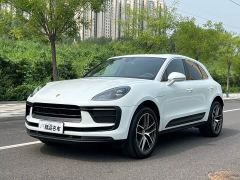 Porsche Macan 2.0T - фото 1