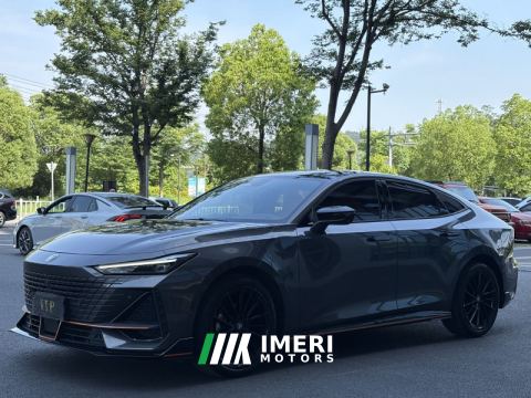 2023 Changan UNI-V 1.5T Sport Edition - автомобиль из Китая