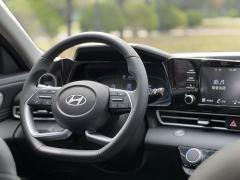 Hyundai Elantra 1.5L CVT Elite Edition - фото 14