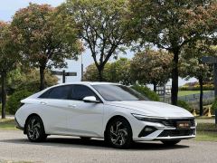 Hyundai Elantra 1.5L CVT Elite Edition - фото 3