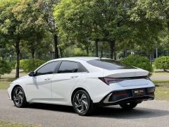 Hyundai Elantra 1.5L CVT Elite Edition - фото 8