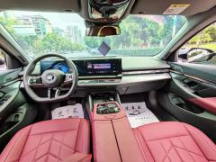 BMW 5 Series 530Li Premier Luxury Package - photo 8