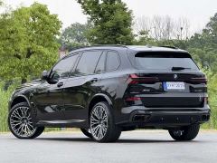 BMW X5 xDrive30Li Deluxe VersionM - ფოტო 4