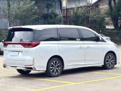 GAC Trumpchi M8 Leading show series 390T Luxury Edition 7-seater - photo 11