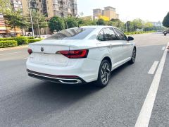 Volkswagen Jetta 300TSI Edition - ფოტო 15