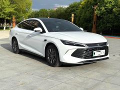 BYD Qin PLUS DM-i 1.5L 55km Pilot Glory Edition - photo 3