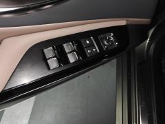 Lexus ES 200 Excellence Edition - фото 13