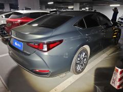 Lexus ES 200 Excellence Edition - фото 2