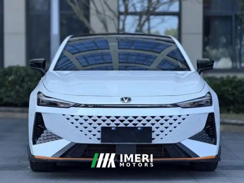 2024 Changan UNI-V 1.5T Premium Sport - автомобиль из Китая