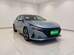 Hyundai Elantra 1.5L CVT Prestige Edition - photo 3
