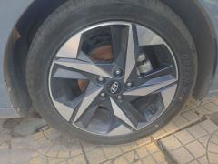 Hyundai Elantra 1.5L CVT Prestige Edition - photo 8