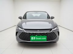 BYD Qin PLUS DM-i Smart Driving Edition 1.5L 55km Leading Edition - фото 2