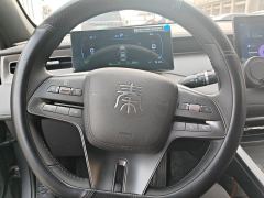 BYD Qin PLUS DM-i Smart Driving Edition 1.5L 55km Leading Edition - фото 6