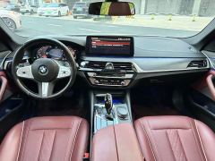 BMW 5 Series 530Li Premier M Sport Package - фото 5