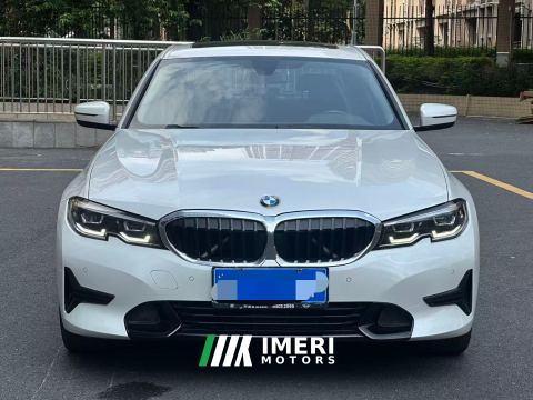 2022 BMW 3 Series Facelift 320i M Sport Package - car from China