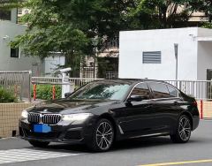 BMW 5 Series 530Li Premier Luxury Package - фото 1