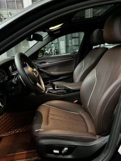 BMW 5 Series 530Li Premier Luxury Package - фото 6