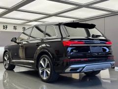 Audi Q7 45 TFSI quattro S Line Sport 7-seater - photo 14