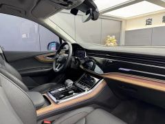 Audi Q7 45 TFSI quattro S Line Sport 7-seater - photo 5