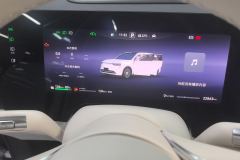 AITO M8 EREV Edition 201km AWDMax 6(192) - ფოტო 11