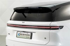 Li Auto i8 Standard Edition - photo 8