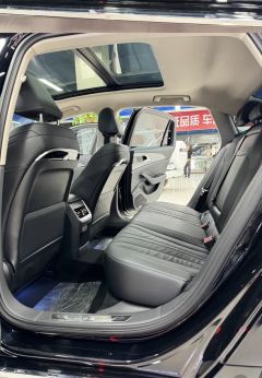 FAW Hongqi H5 1.5T Dual Clutch Smart Union Flag Rhyme Edition - фото 6