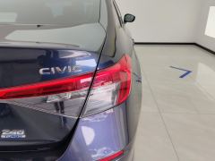 Honda Civic 240TURBO CVT Vigorous Edition - фото 5
