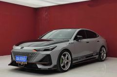 Changan UNI-V 1.5T 500Bar Luxury Sport Edition - фото 1