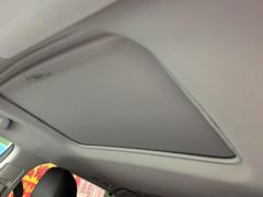 Toyota Sienna Dual-Engine 2.5L RWD Comfort Edition - ფოტო 15