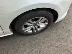 Toyota Sienna Dual-Engine 2.5L RWD Comfort Edition - ფოტო 6