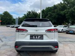 Toyota Frontlander 2.0L Luxury Edition - photo 8