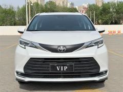 Toyota Sienna Dual-Engine 2.5L RWD Comfort Edition - ფოტო 1