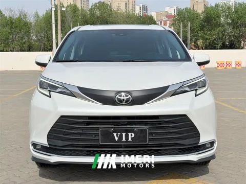 2026 Toyota Sienna Dual-Engine 2.5L RWD Comfort Edition - автомобиль из Китая