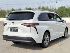 Toyota Sienna Dual-Engine 2.5L RWD Comfort Edition - ფოტო 13