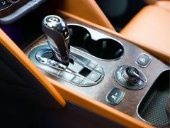 Bentley Bentayga 4.0T V8 Long Wheelbase Elegance Edition - photo 15