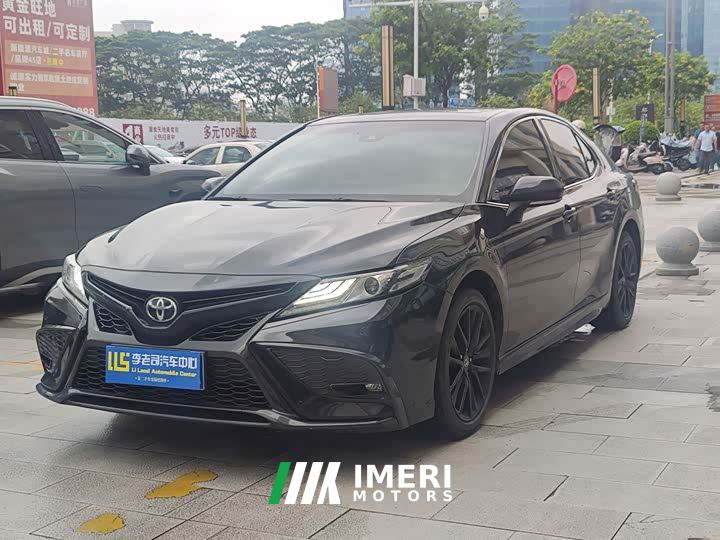 Toyota Camry 2.5S Knight Edition - ავტომობილი ჩინეთიდან